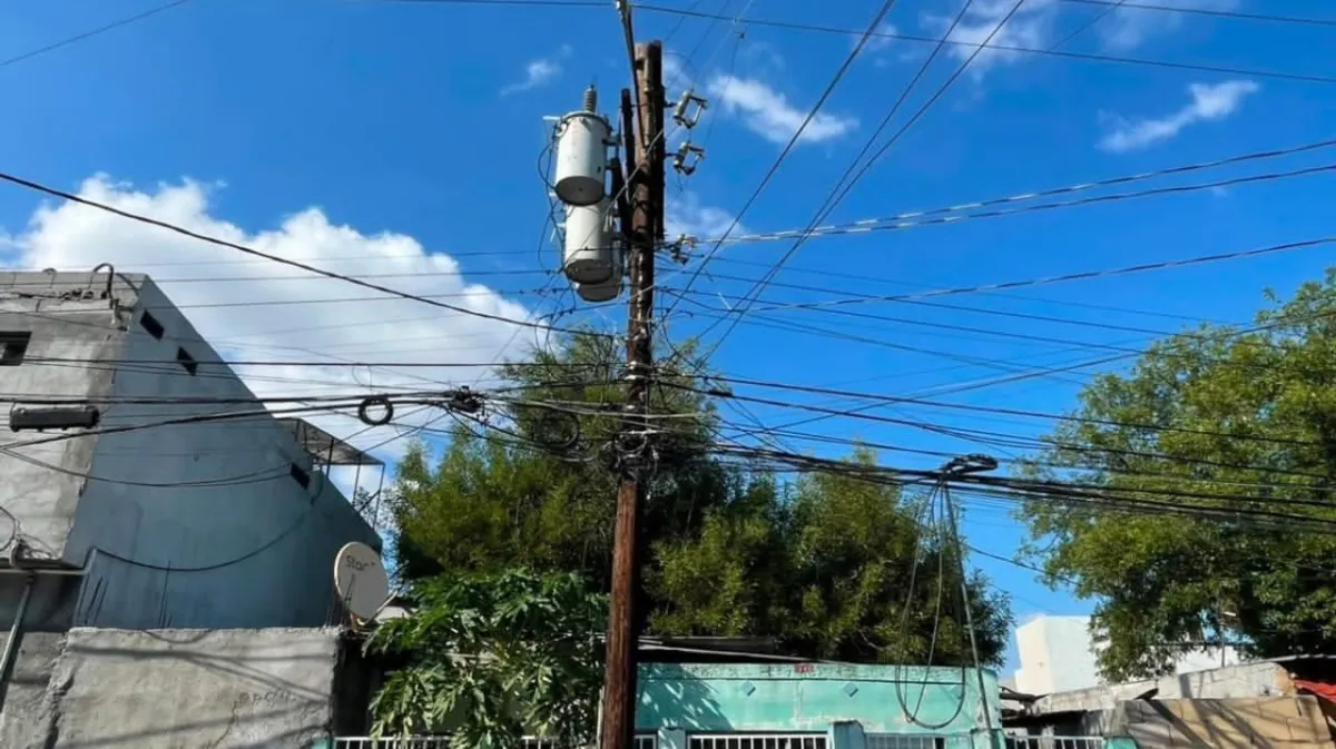 Contratos desactualizados complican el suministro eléctrico en Monterrey