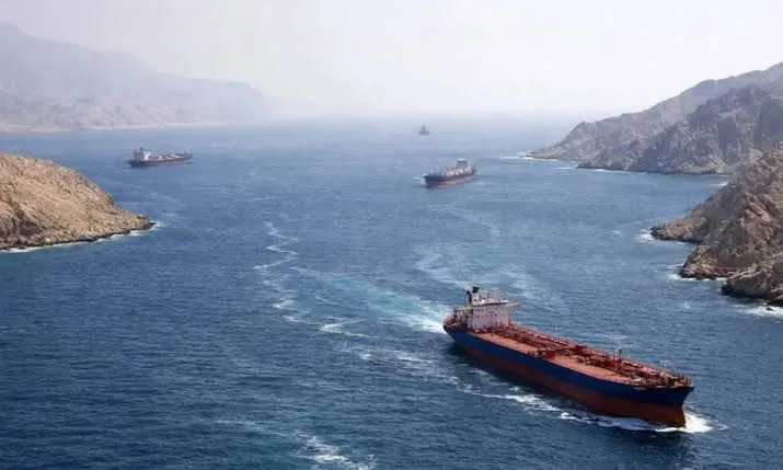 EU intercepta buque iraní en Ormuz y escala la tensión con amenaza de represalias de Irán