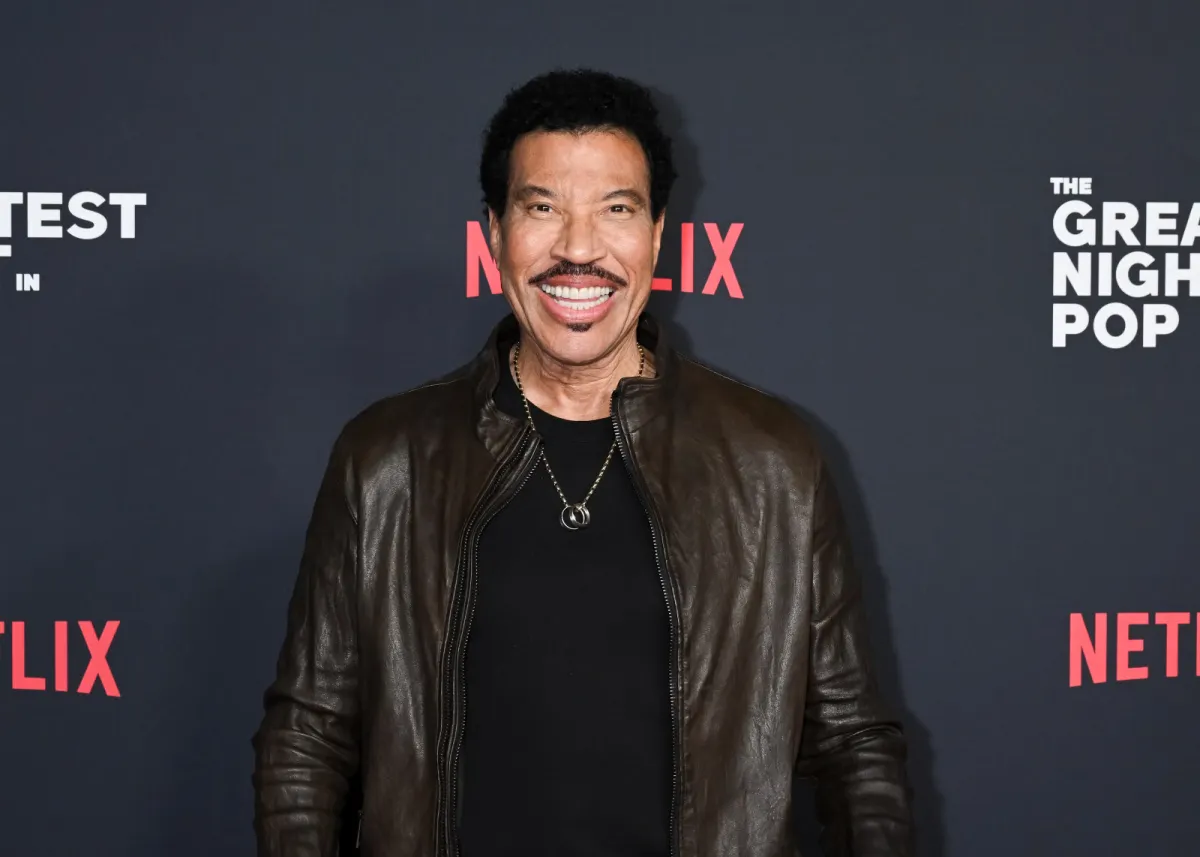 Lionel Richie es hospitalizado de emergencia tras concierto en St. Louis