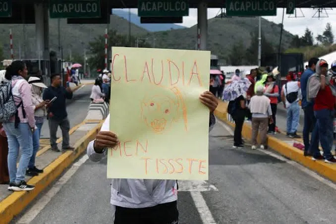 CNTE rechaza plan de pensiones del Gobierno y mantiene presión a una semana del Mundia
