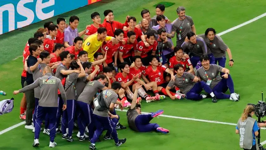 Corea del Sur remonta a Chequia y se cita con México por el liderato del Grupo A