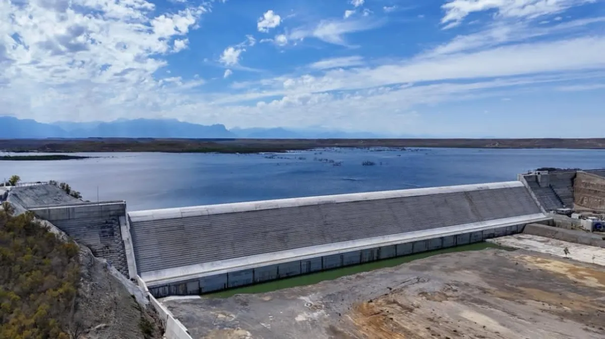 Presa León arrancará operaciones en junio y elevará capacidad de agua en Nuevo León
