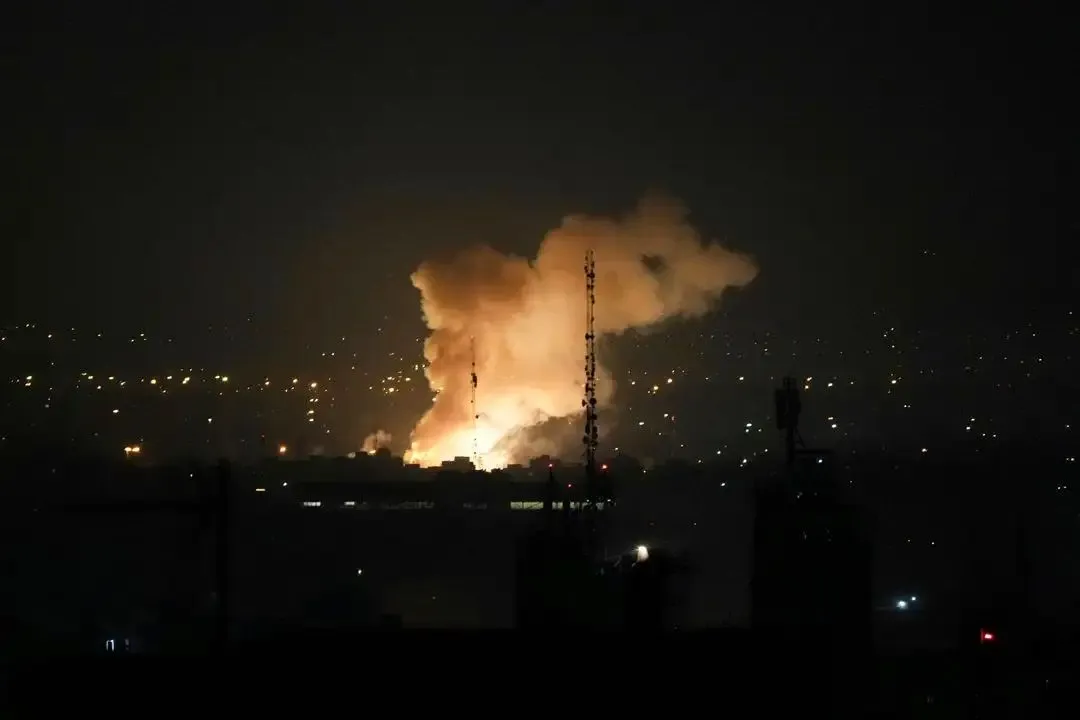Israel lanza ataque aéreo contra Irán y declara "situación especial" de emergencia en su territorio