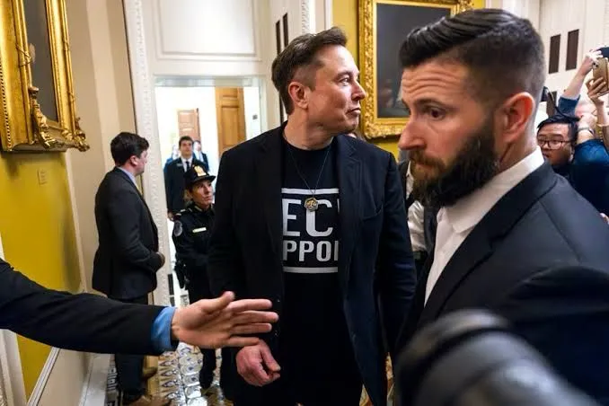 Elon Musk ofrece línea directa a congresistas republicanos para explicar recortes en EE.UU.