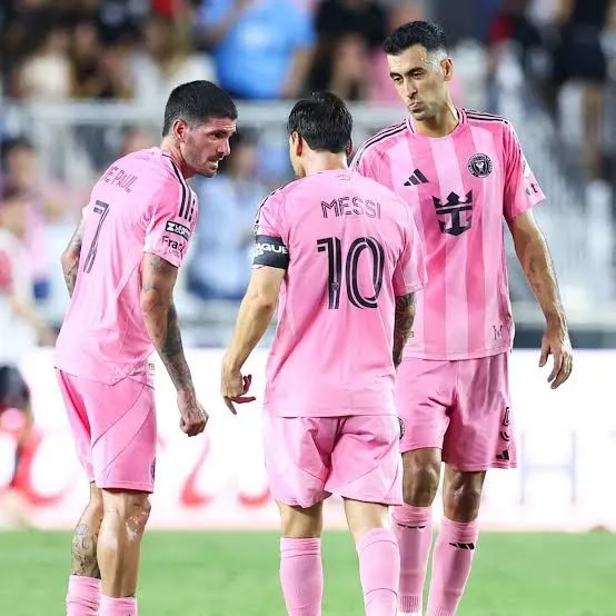 Messi se lesiona, Alba empata al 92’ y el Inter Miami vence a Necaxa en penales