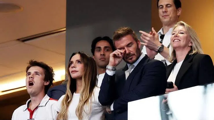 David Beckham, Mick Jagger y Louis Tomlinson viven la eliminación de Inglaterra ante Argentina
