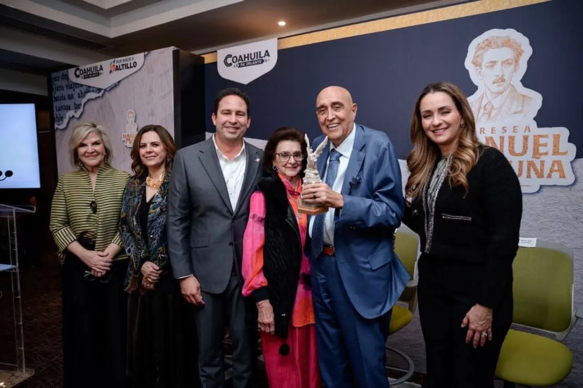 Pedro Torres recibe la Presea Manuel Acuña 2025 por su aportación a la industria audiovisual