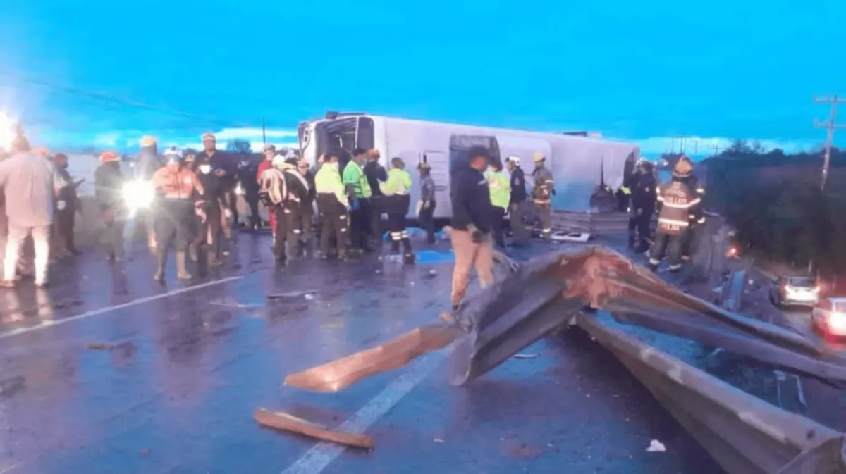 Tragedia en la Miguel Alemán: accidente de camión deja saldo mortal en Apodaca