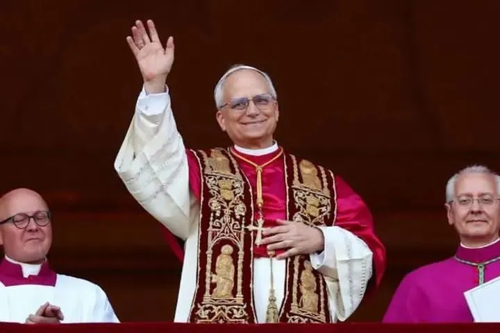 Gobierno de Sheinbaum busca fecha para visita del Papa León XIV a México