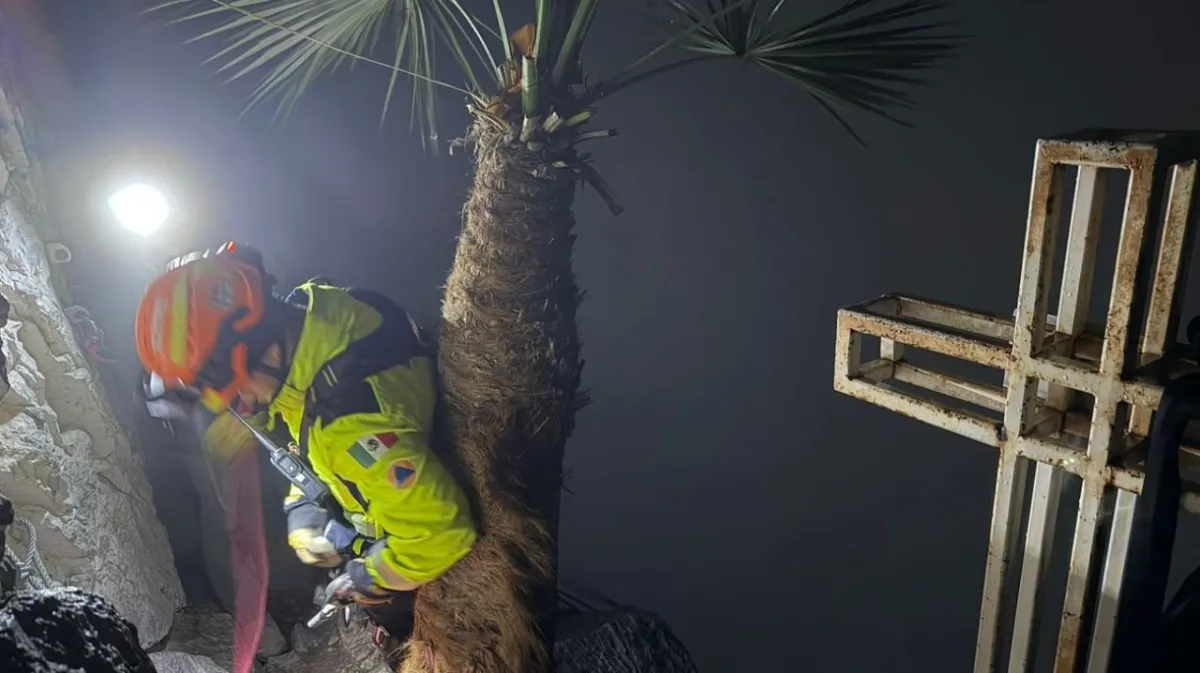 Operativo nocturno permite rescate exitoso de senderista en Pico Licos