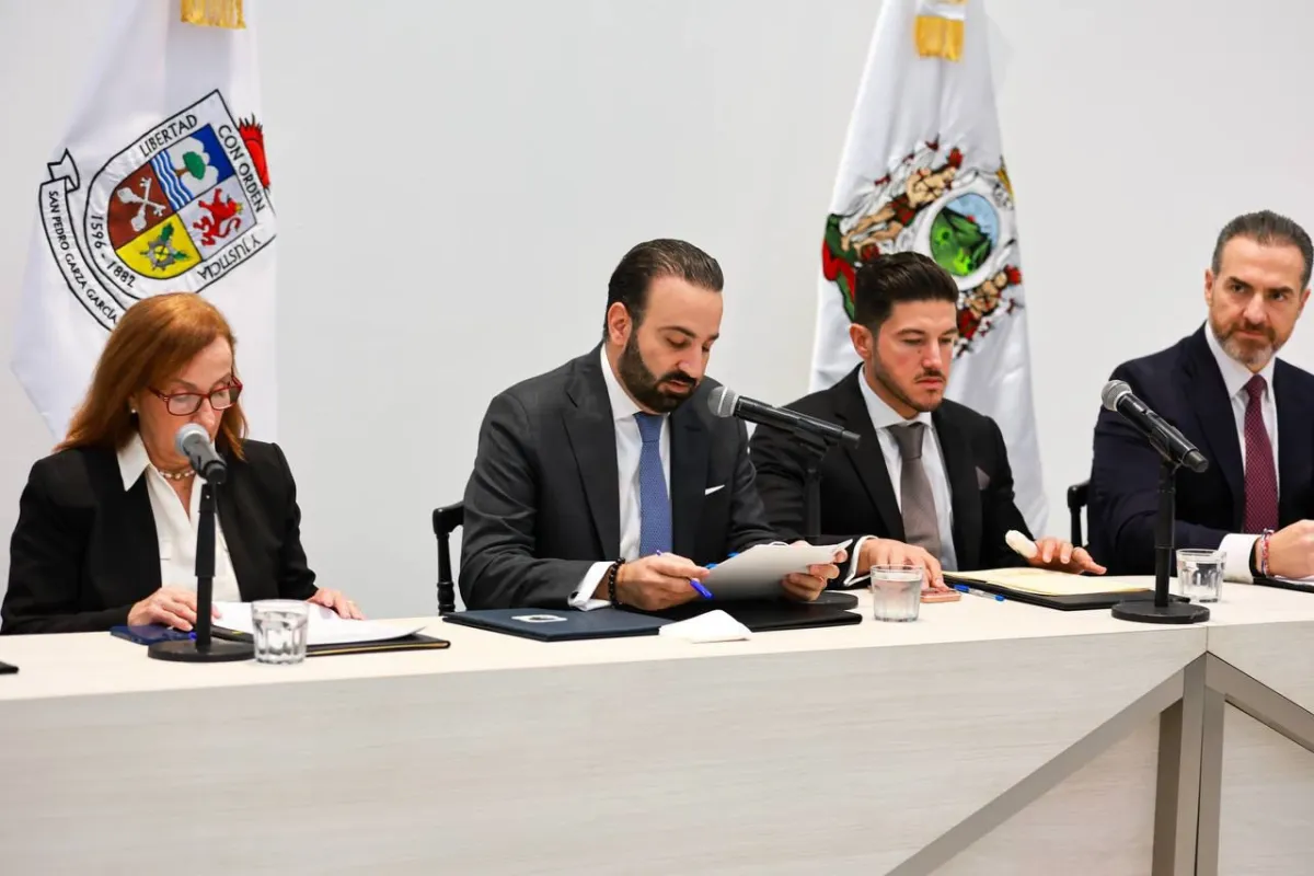 San Pedro y Monterrey inician proceso para renombrar Calzada San Pedro como Calzada Mauricio Fernández Garza