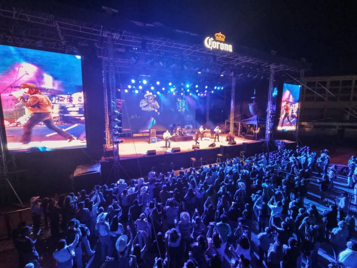 Música, fútbol y diversión reúnen a cientos de familias en el FUTFEST Saltillo 2026