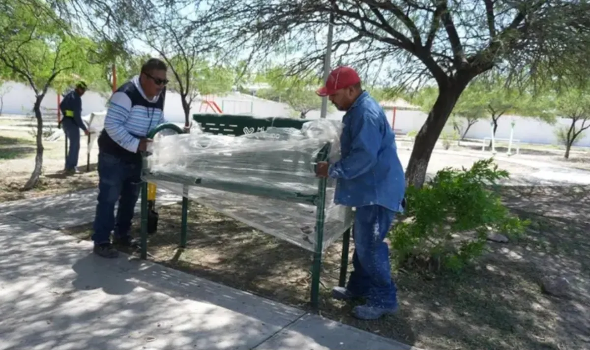 Transforman la plaza pública de Villa Florida en un espacio moderno y verde para la comunidad