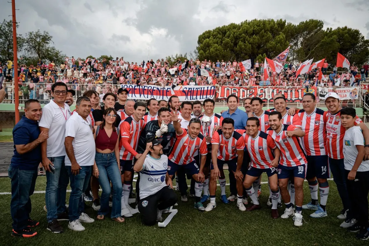 Gran éxito el Clásico de Leyendas en Saltillo; recaudación será destinada al DIF municipal
