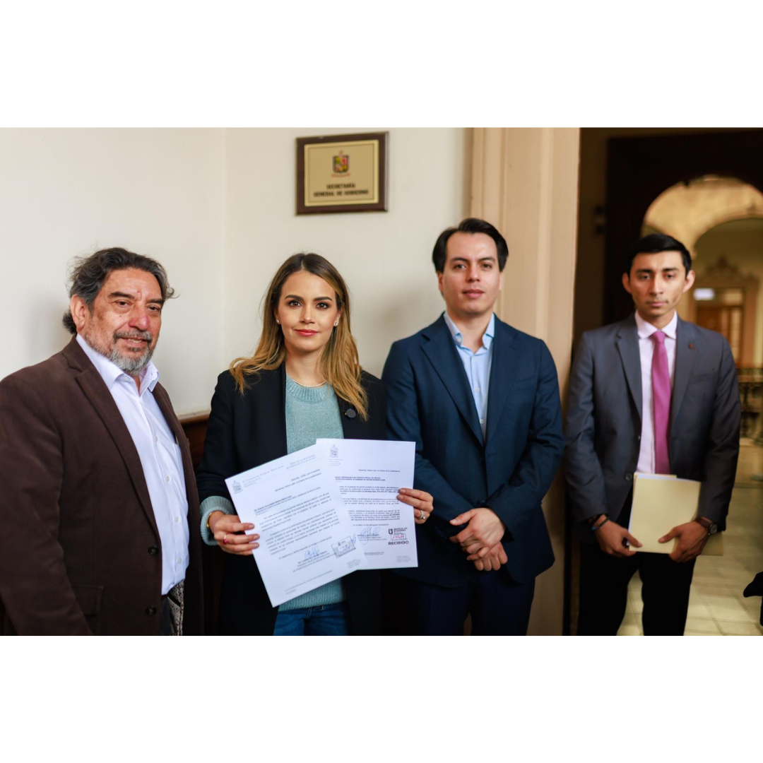 LORENA DE LA GARZA INVITA A SAMUEL GARCÍA A DIALOGAR SOBRE EL PRESUPUESTO 2025