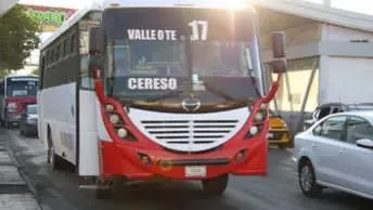 Cambian recorridos de rutas de transporte por obras en el bulevar Revolución de Torreón