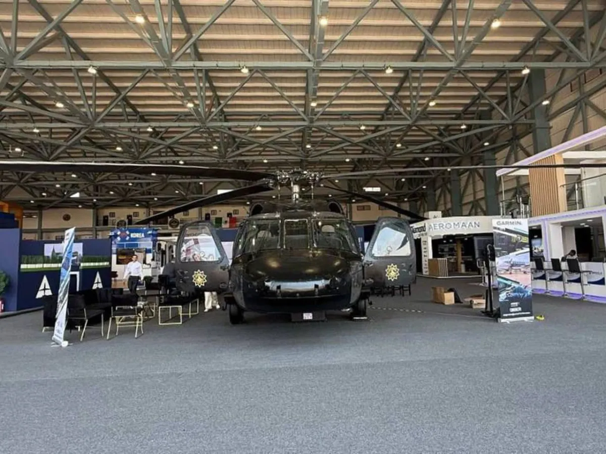 Exhiben Black Hawk UH - 60 de Fuerza Civil en Famex
