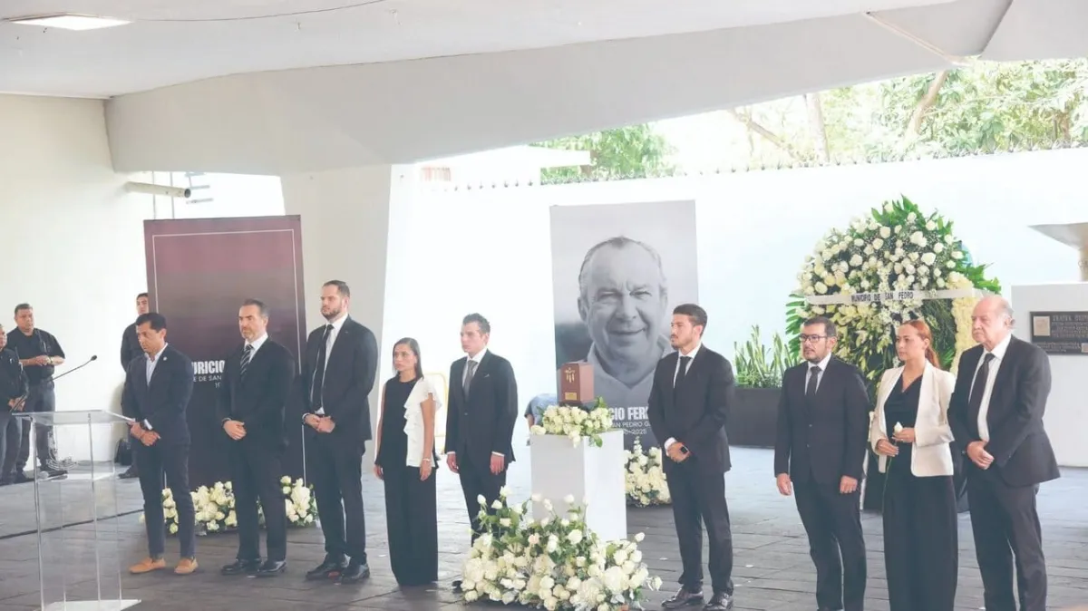 San Pedro se despide de Mauricio Fernández entre símbolos de unidad y gratitud