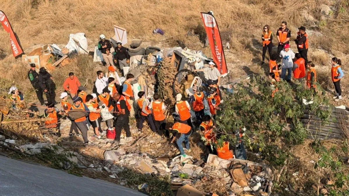 Superan 70 toneladas de basura retiradas del río Santa Catarina en 30 jornadas ciudadanas