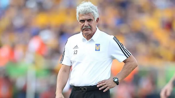 Tuca Ferretti sorprende: quiere dirigir a Rayados de Monterrey