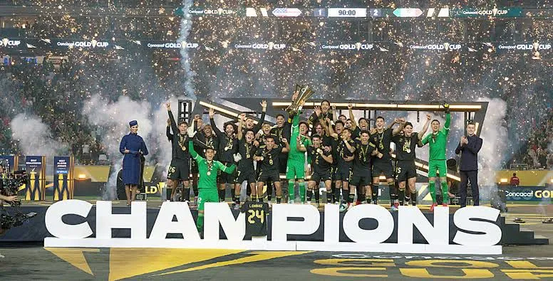 México sube al lugar 13 del ranking FIFA y rebasa a Estados Unidos tras ganar la Copa Oro
