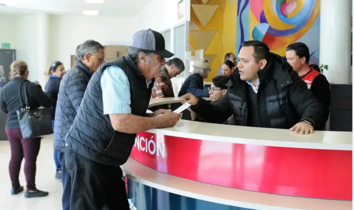 Refuerzan orientación ciudadana para facilitar trámites y pagos en Presidencia Municipal