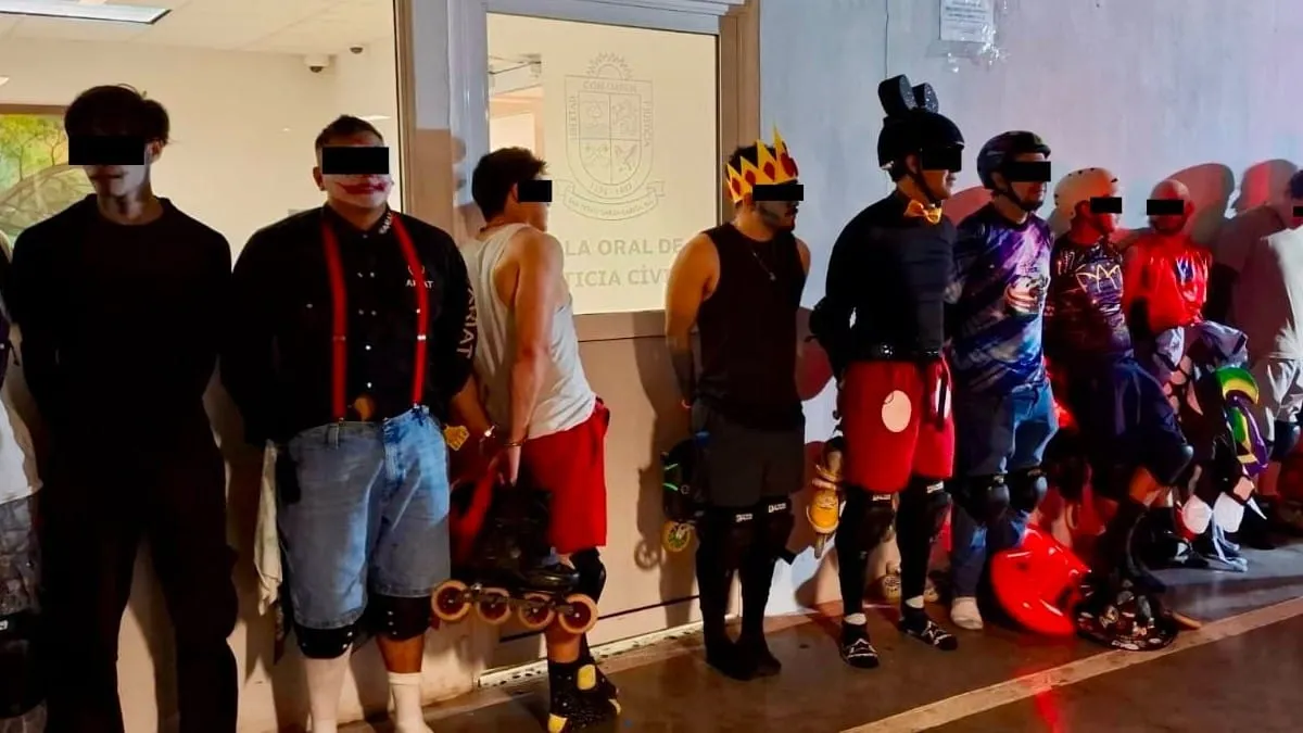 Detienen a 24 patinadores en San Pedro por realizar rodada sin autorización previa