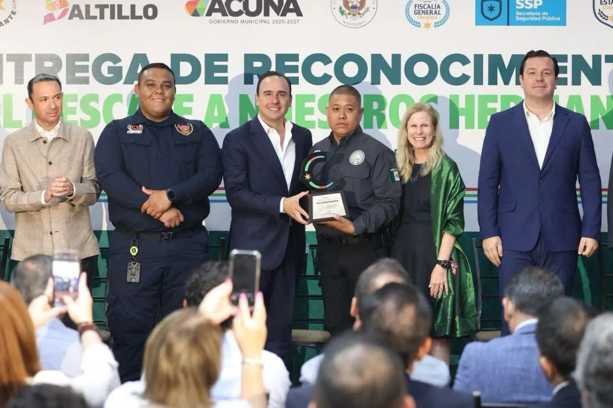 Reconocen gobiernos de Coahuila y Estados Unidos a brigadistas que apoyaron durante inundaciones en Texas