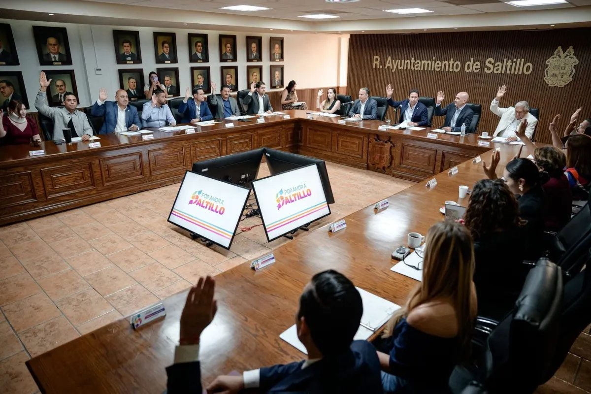 Cabildo de Saltillo aprueba estímulos fiscales para julio - agosto y organiza entrega de la Presea Saltillo 2025