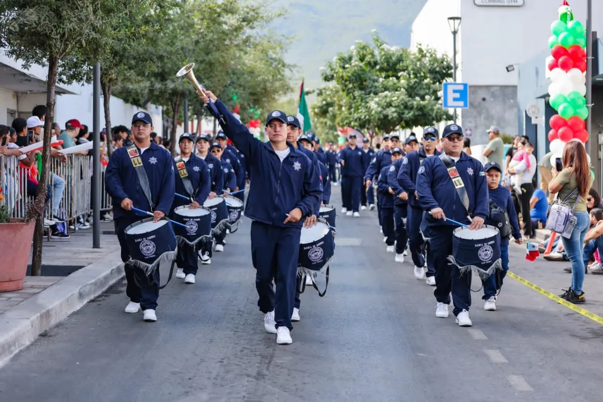 Conmemoran en San Pedro el 115 Aniversario de la Revolución Mexicana con desfile de más de 3 mil participantes