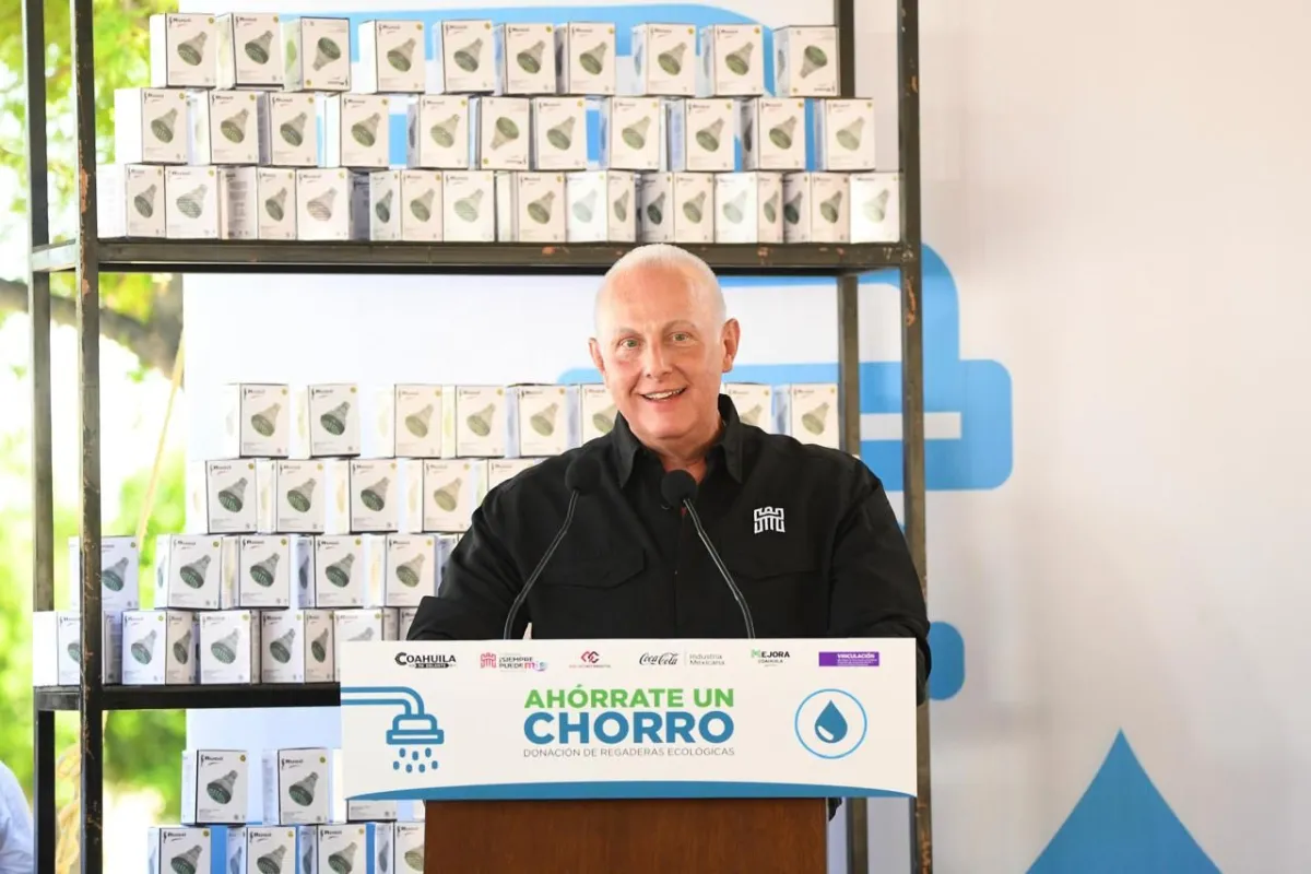 Arranca en Torreón el programa “Ahórrate un Chorro” para fomentar el ahorro de agua con regaderas ecológicas