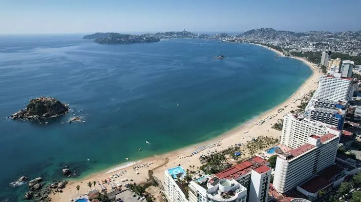 Preparan proyecto integral para el saneamiento de la bahía de Acapulco