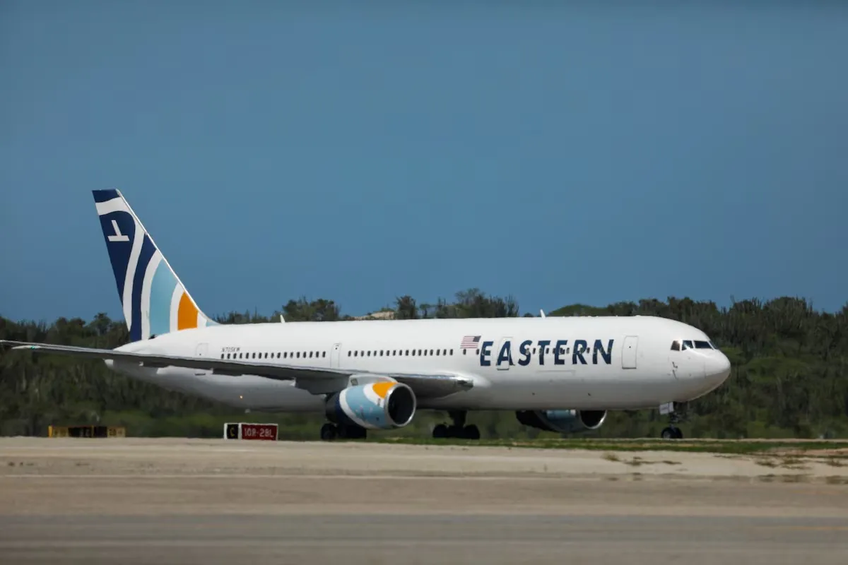 Avión Estadounidense con 175 Migrantes Venezolanos Deportados Aterriza en Venezuela