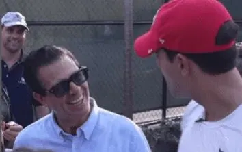 Peña Nieto reaparece en un show de magia junto al ilusionista Daniel Fernández