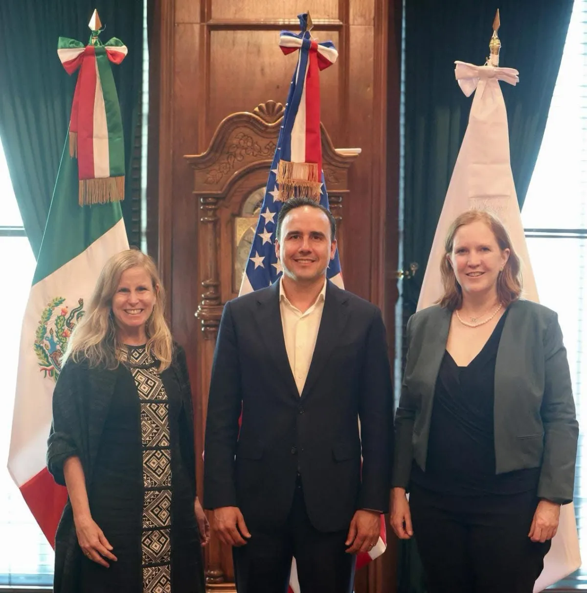 Coahuila fortalece su relación con Estados Unidos: Manolo Jiménez se reúne con cónsules estadounidenses