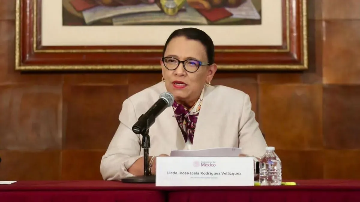 “¿Y yo qué?”: Rosa Icela evita explicar dónde está Rocha Moya y desata polémica nacional