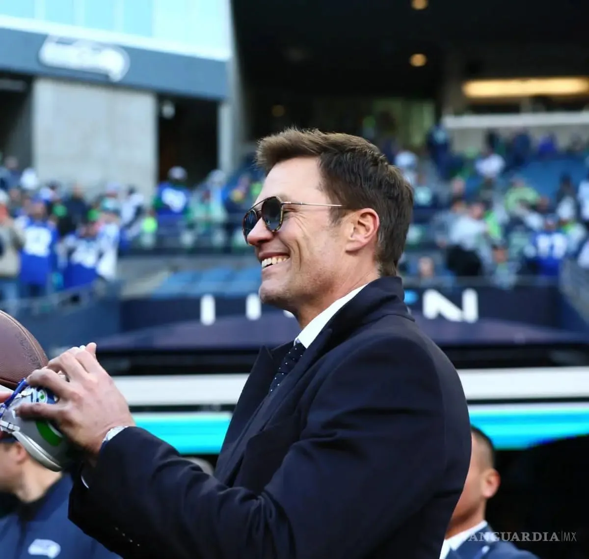 Tom Brady se declara neutral rumbo al Super Bowl LX y descarta apoyar a los Patriots
