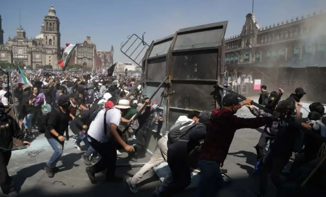 Vinculan a proceso a tres detenidos por la marcha de la Generación Z en CDMX