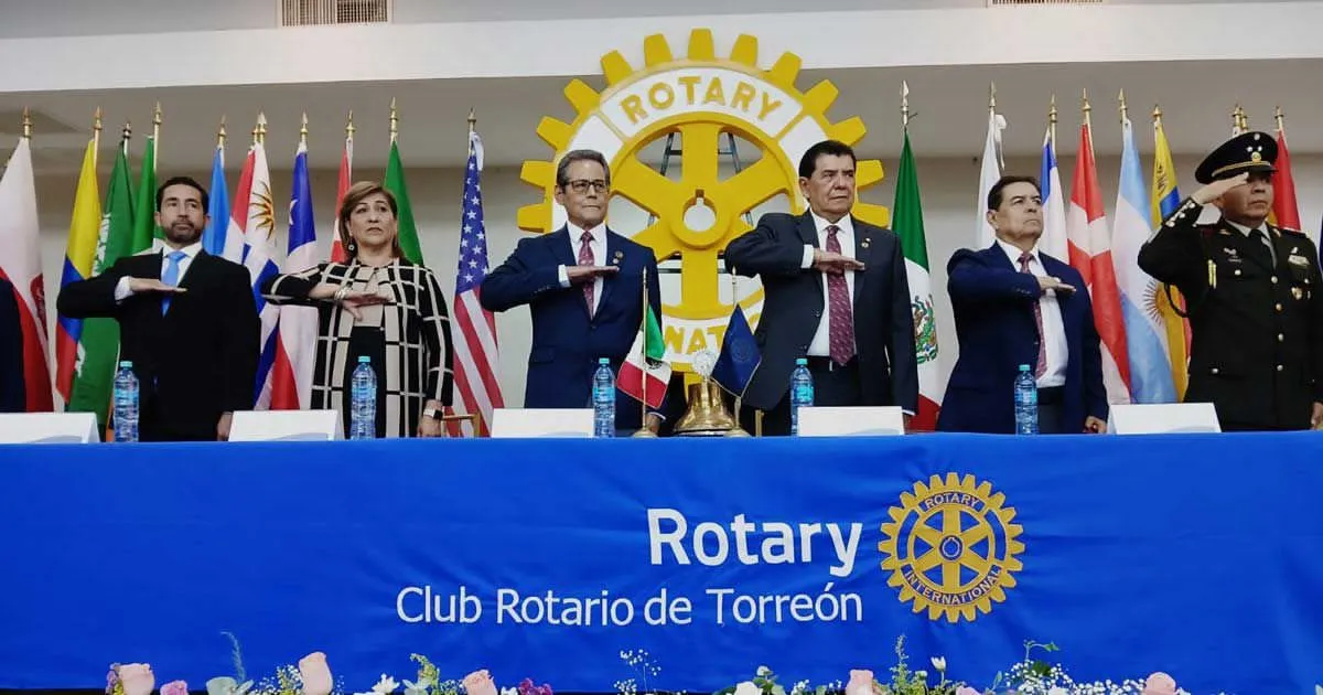 Rodolfo Daniel Alcalá asume la presidencia del Club Rotario de Torreón