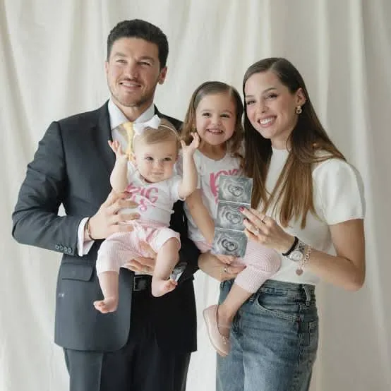Mariana Rodríguez anuncia su tercer embarazo con video familiar junto a Samuel García y su hija Mariel