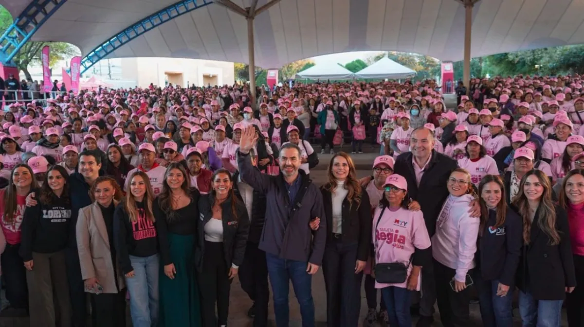 Suma Monterrey 1,500 nuevos apoyos del programa Tarjeta Regia Plus para mujeres en situación vulnerable