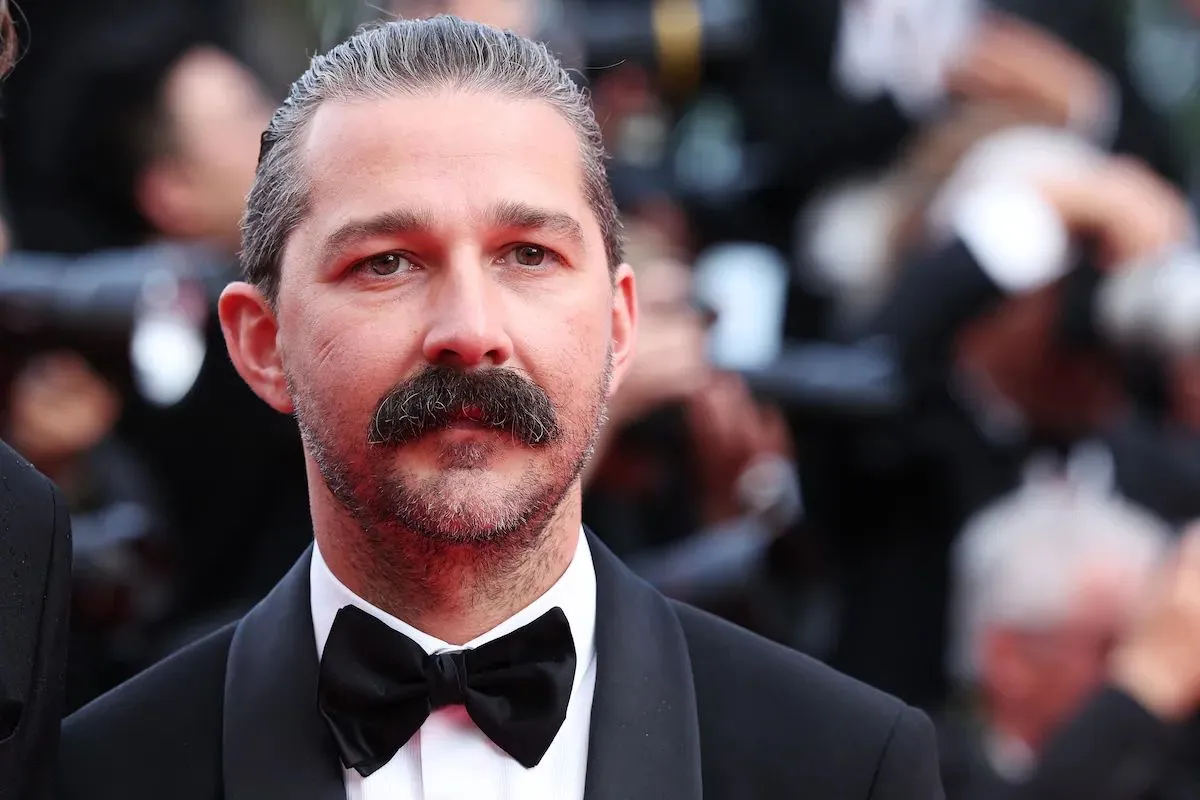 Shia LaBeouf evita prisión tras declararse culpable; deberá cumplir 2 años de libertad condicional