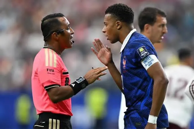 Deschamps cuestiona al árbitro Iván Barton tras la derrota de Francia en Semifinales del Mundial 2026