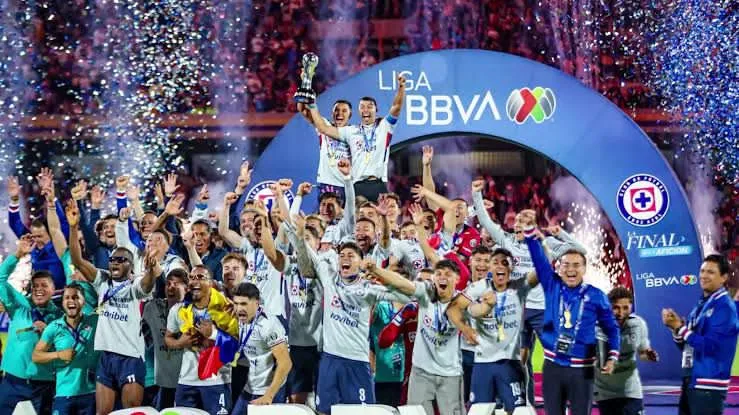 Final entre Pumas y Cruz Azul rompe récord y se convierte en la más vista en 30 años