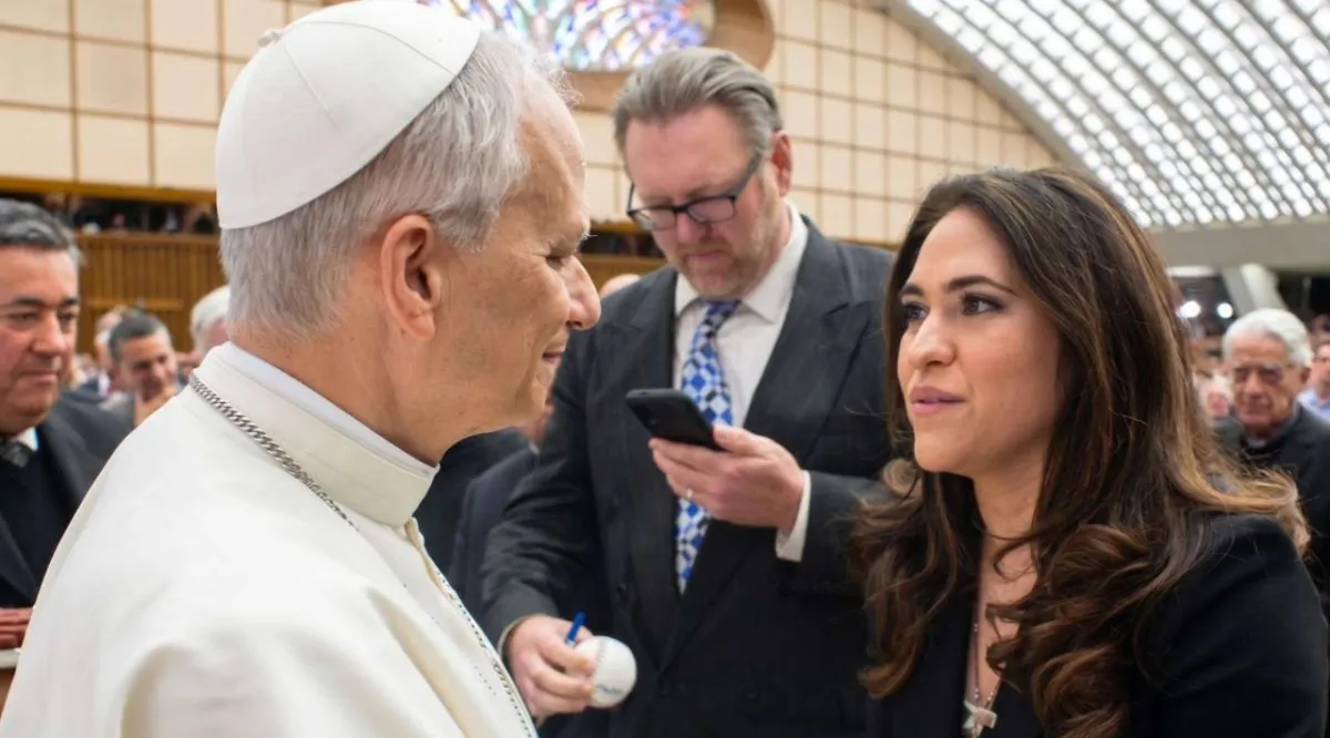 Mexicana dirigirá la comunicación del Vaticano; Montserrat Alvarado hará historia como la primera mujer laica en el cargo