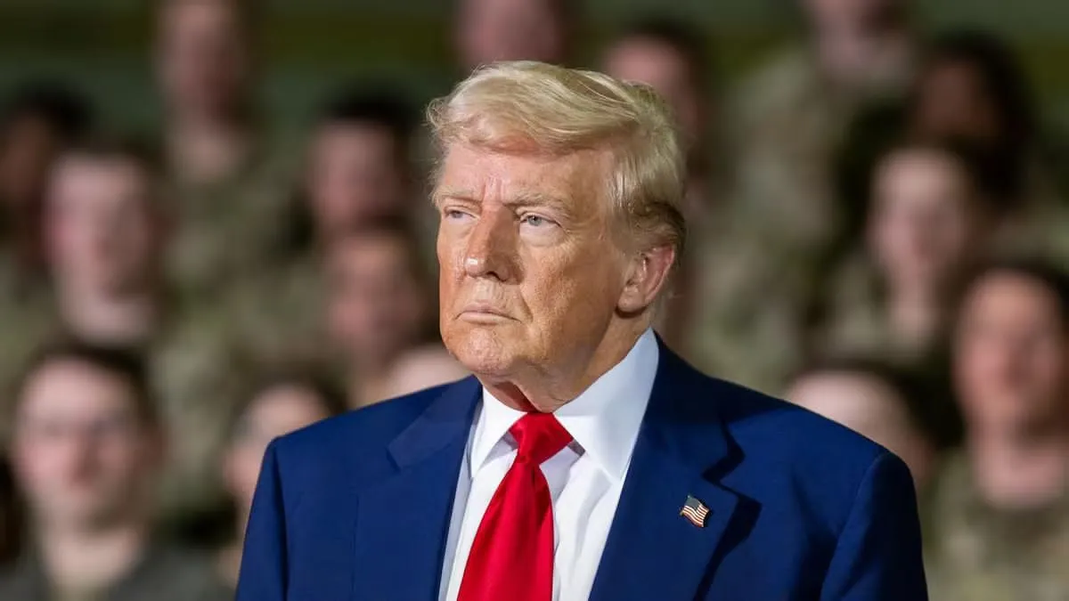 Trump advierte represalias más severas si Irán bloquea el estrecho de Ormuz