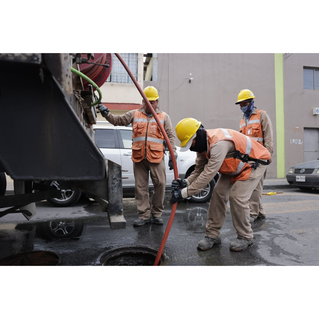 Agua y Drenaje de Monterrey atiende el 95% de reportes en menos de 48 horas