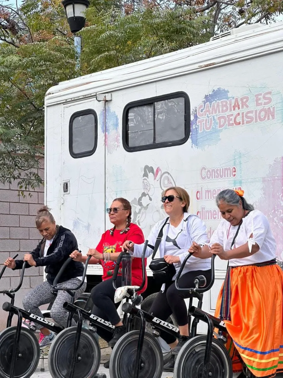 La Brigada Naranja “Unidas por Ellas” llega al parque Abraham Curbelo para reforzar la prevención de la violencia