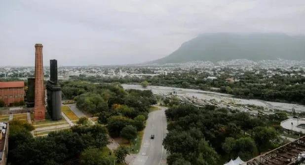 Frente frío traerá cambio de clima a Nuevo León tras días de intenso calor