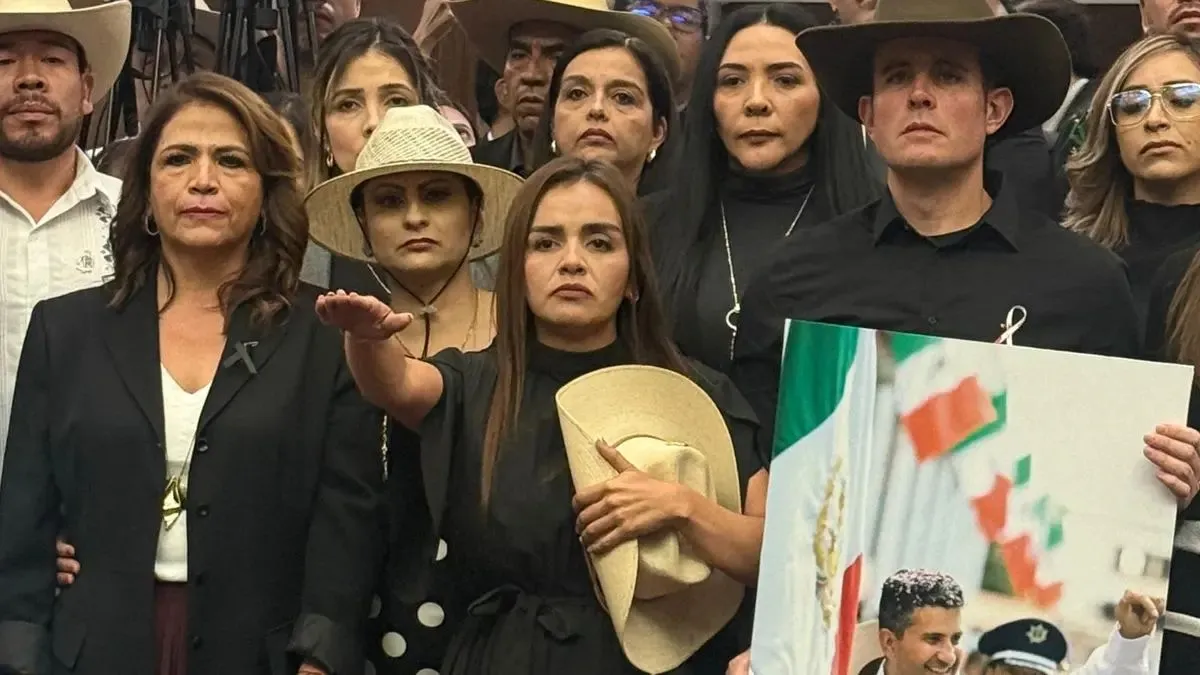Grecia Quiroz asume la presidencia municipal de Uruapan tras el asesinato de Carlos Manzo